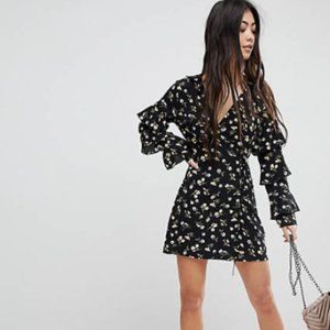 Fashion Union Petite Wrap Dress In Daisy Floral With Ruffle size 4